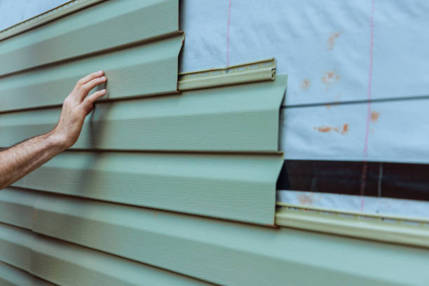 Best Weatherproofing and Sealing  in Carlton, OR